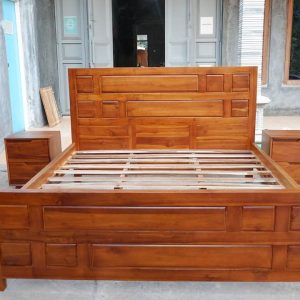 Bangka Minimalist Bed